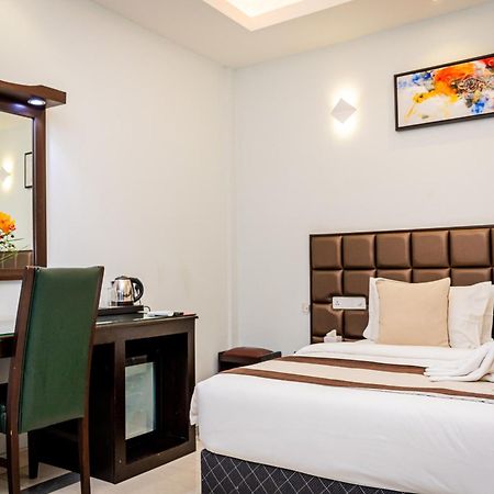 Viveka Hotel Colombo Kalubowila West エクステリア 写真