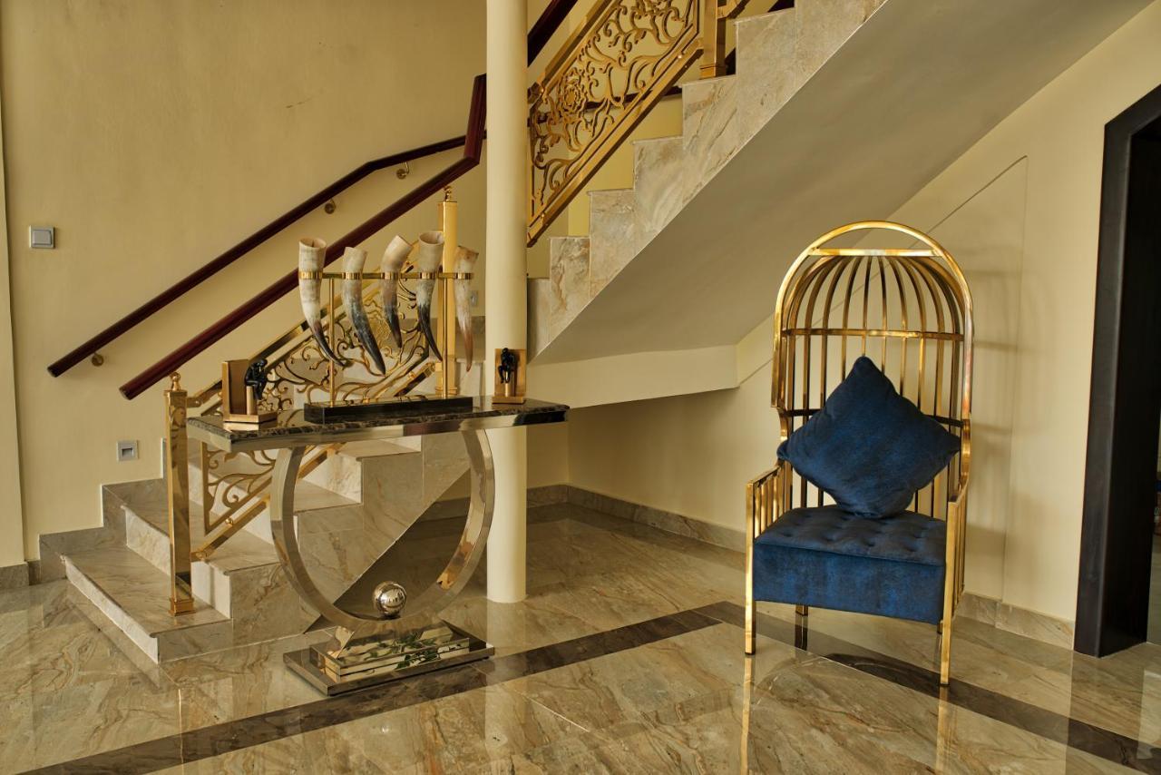 Viveka Hotel Colombo Kalubowila West エクステリア 写真