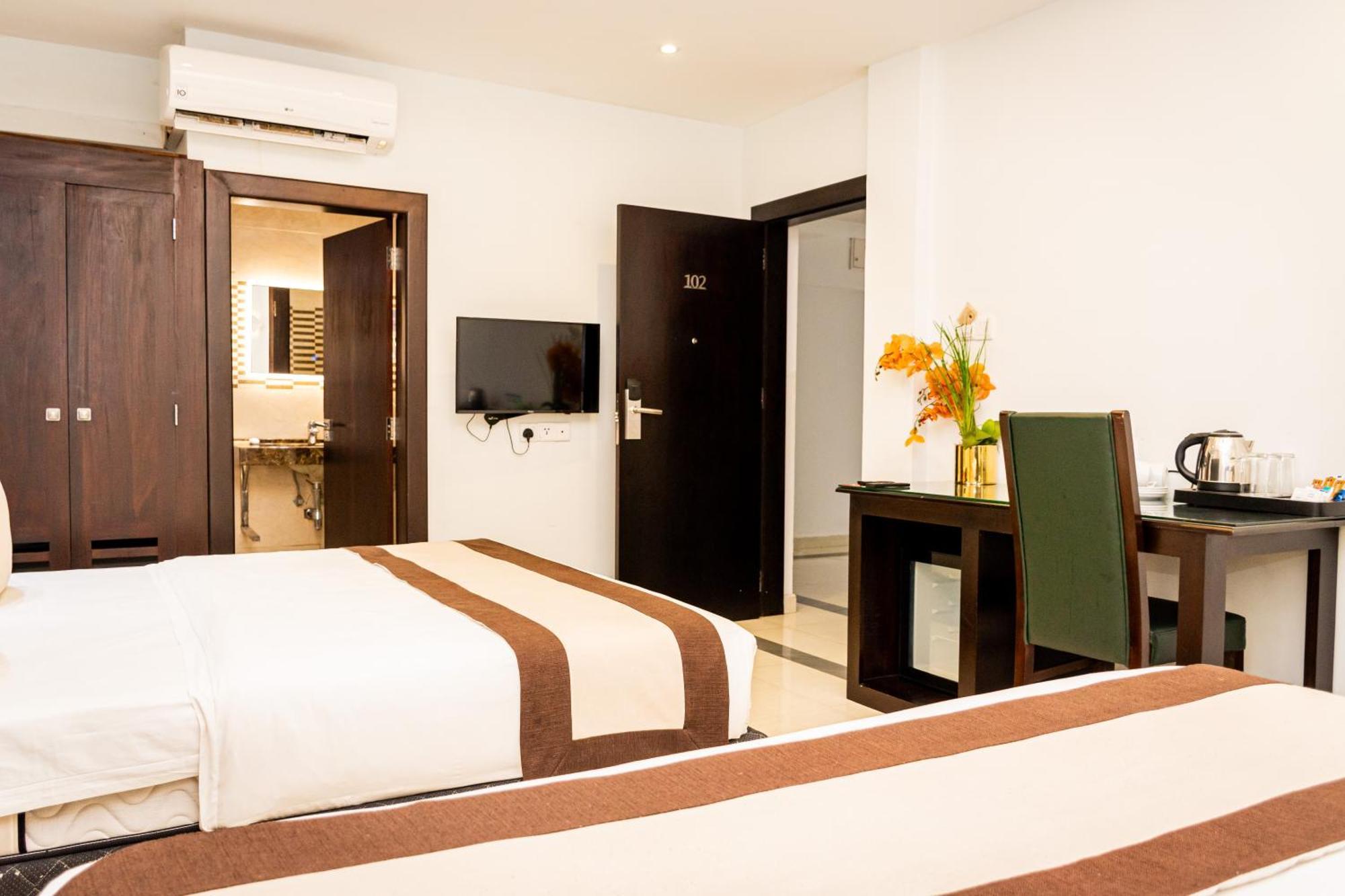 Viveka Hotel Colombo Kalubowila West エクステリア 写真