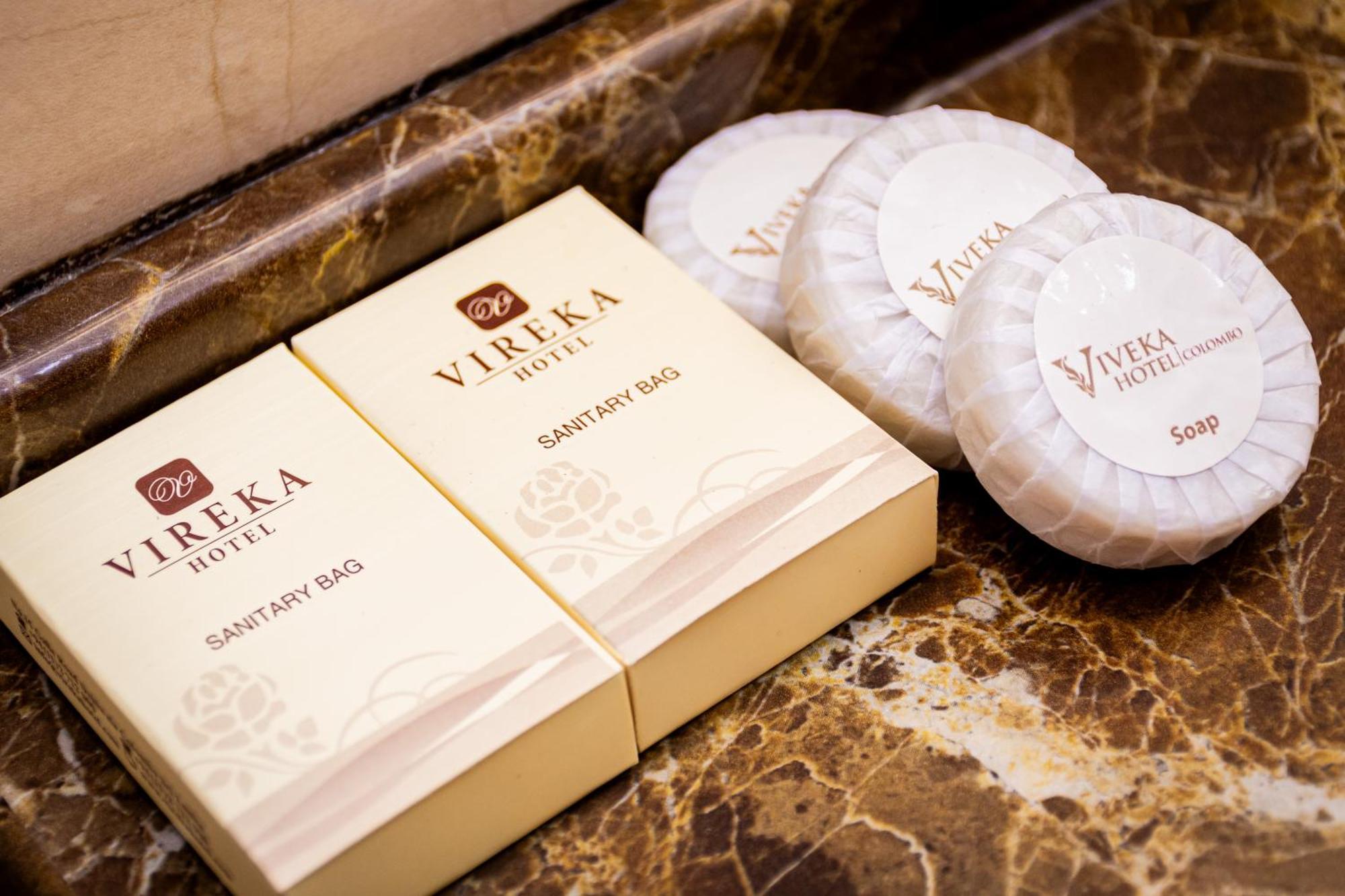 Viveka Hotel Colombo Kalubowila West エクステリア 写真